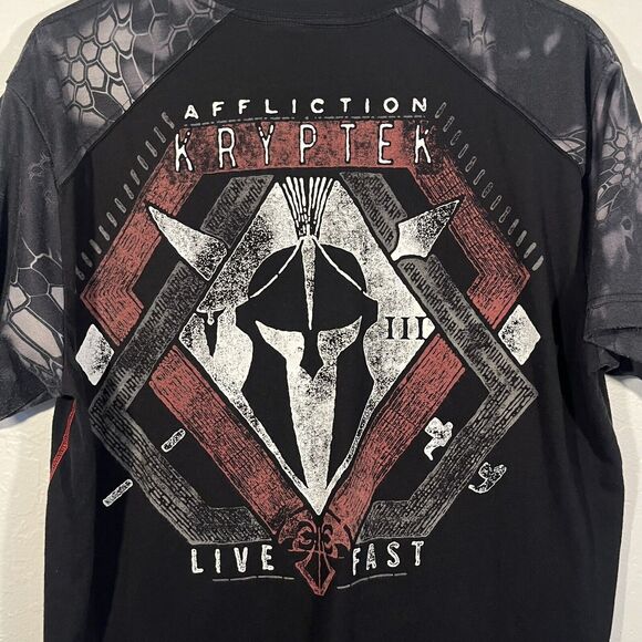 Affliction Kryptek T Shirt Size Large Big Graphic Print Black Gray Short Sleeve - Picture 1 of 11